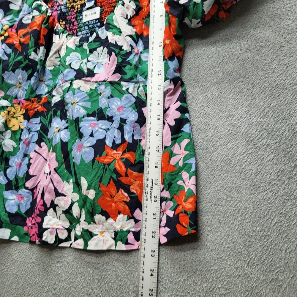 Old Navy‎ Women Blouse M Multicolor Floral Smocking Pullover Waist Defined